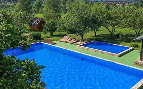 Blue Village Lux